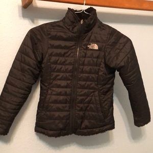 North Face reversible jacket fuzzy to waterproof Size 7/8 girls Black